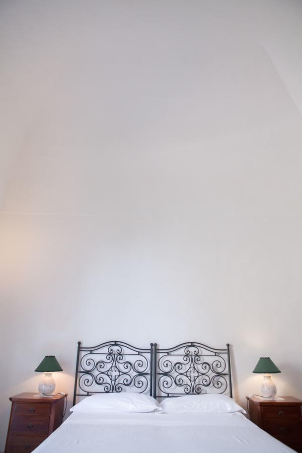 Albergo Lucy Trani Exterior foto
